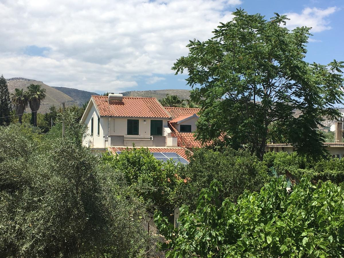 Villa del Falso Pepe Avola Esterno foto